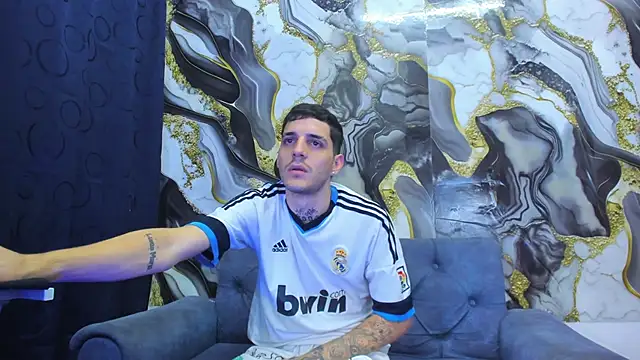 boy_max_latin webcam