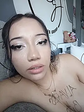 BarbieBonnet webcam