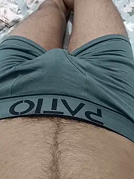 Rocky-badboy_cum4me webcam