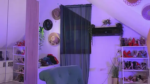 Amaliamour webcam