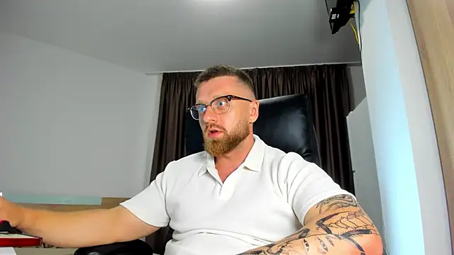 Findom_guy webcam