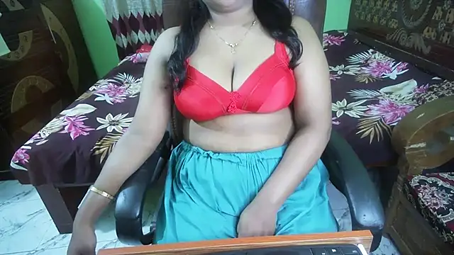 BengaliQueenStar webcam