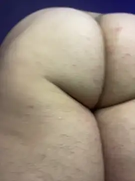 karovelvet - KaroVelvet's free webcam - UK Sex Cams