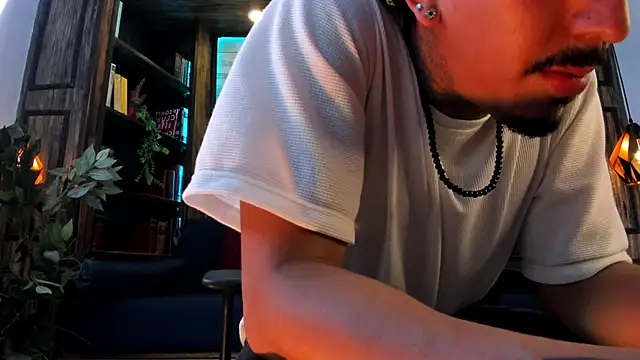 Donovan_Desmond webcam