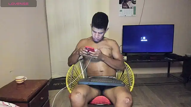 antonio_aguilarx webcam