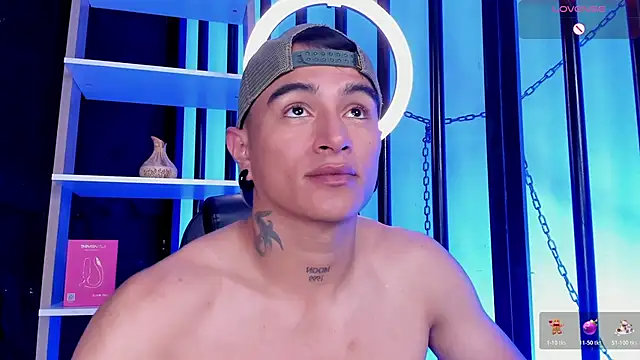 LiamDeep webcam