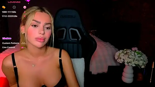 Ayla__Demir webcam