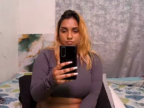 gorgeoussummerblaze webcam