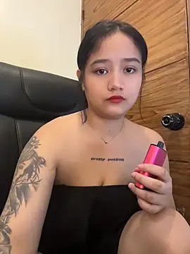 Welodynne - Female webcam sex chat