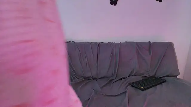 Nikki__uwu webcam