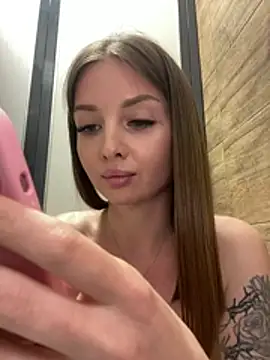 KrisMagnoly webcam