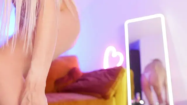BaayBee__ webcam