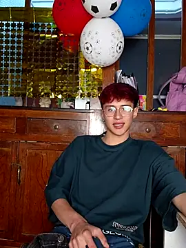 Adam_foxs_ webcam
