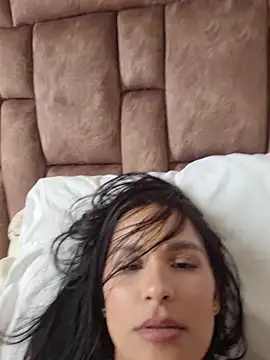 heyshaa webcam