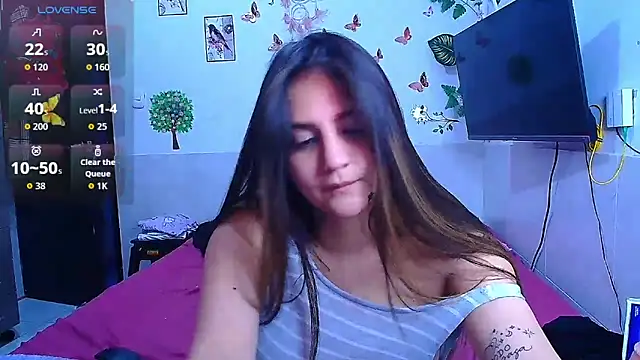 Watch emily_cooper_t live on EroticFlix - High definition streams