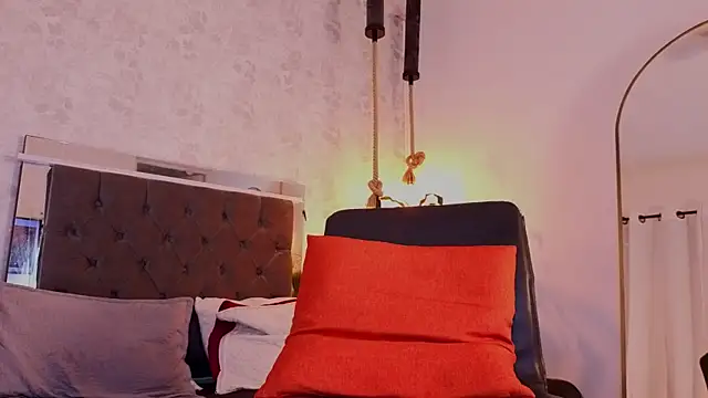 dave_eliot (M twink) - suck toes