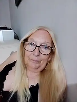 Chanel-56 webcam