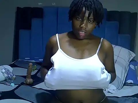 melanin_moon webcam