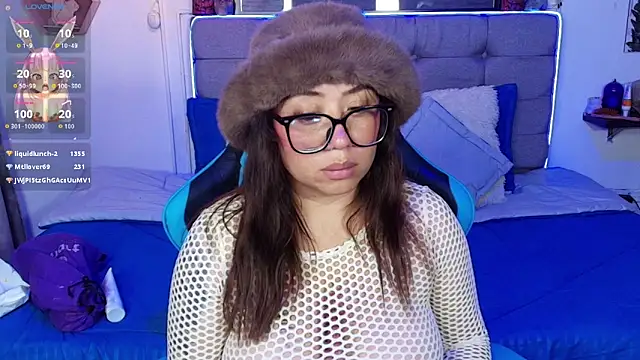 Kata_Bigboobs webcam