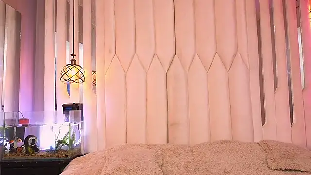 Model: Megan_Do_Santos