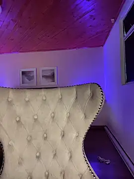 Isabella18_pink webcam