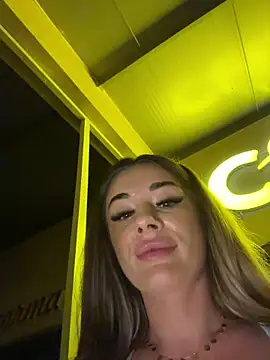 isabellaetthan's live room