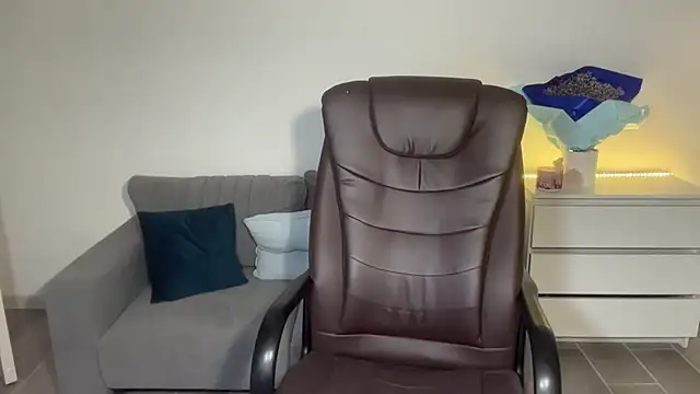EvaMaddison webcam