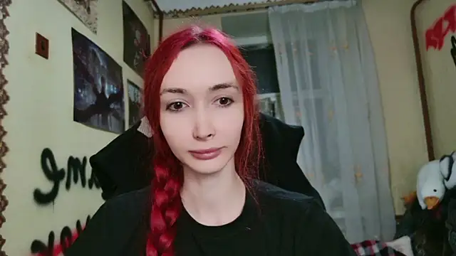 Roxy_Silver webcam