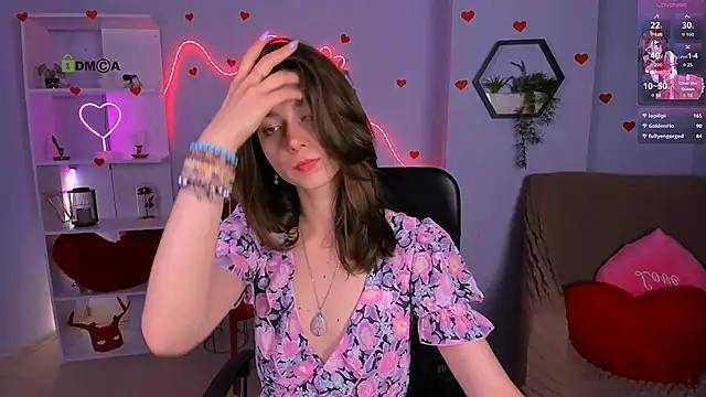 kitniss_dreamy webcam