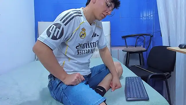 ElanGiraldo webcam