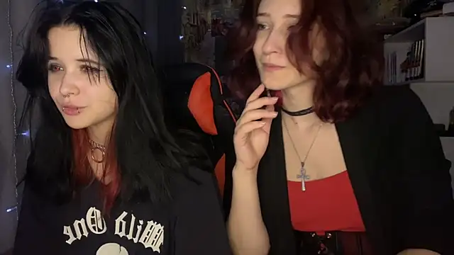 Absent_Fairy webcam