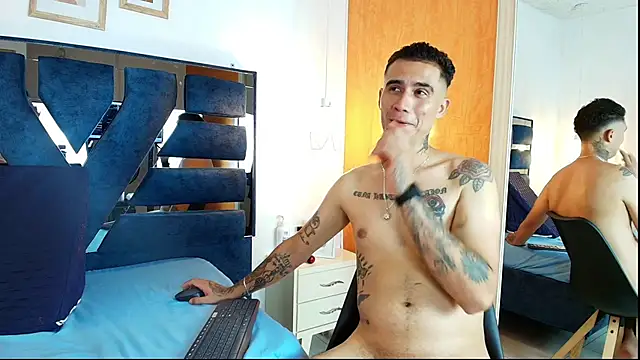 Irina_and_Max webcam