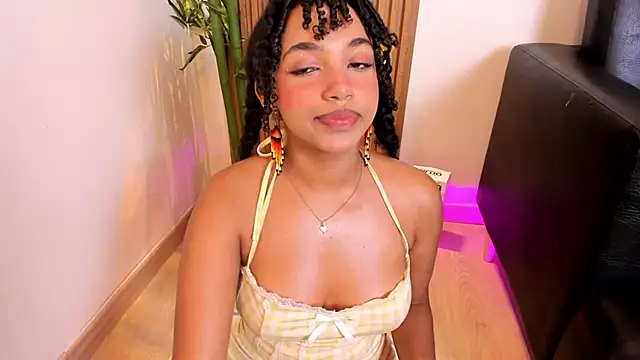 JazmyXXX webcam