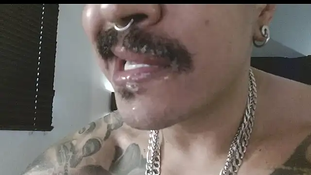 danilog515 Live Webcam on Stripchat