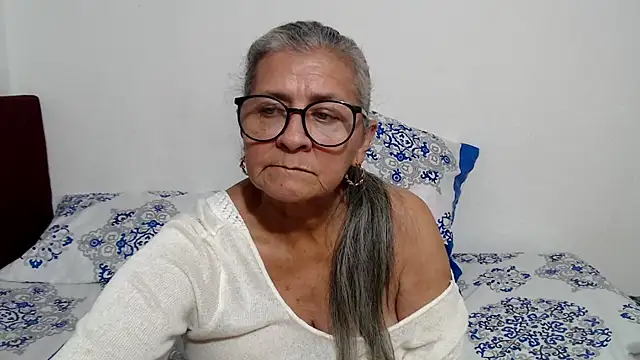 candy_mature_ webcam