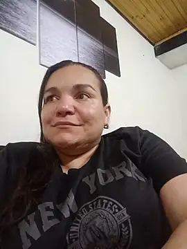 Zuleyka_69 webcam
