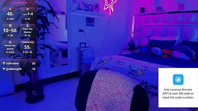 lucianaroy webcam