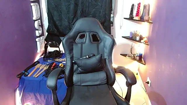 Alexa_Slavehot777 webcam