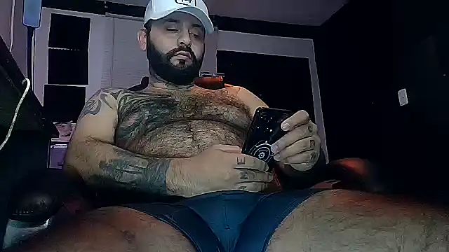 TeddyGominola_ webcam