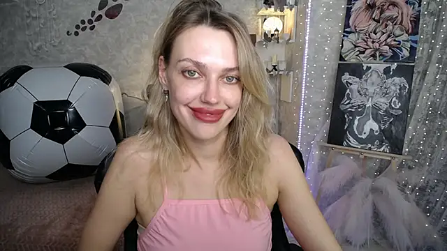 NickyAdamidi webcam