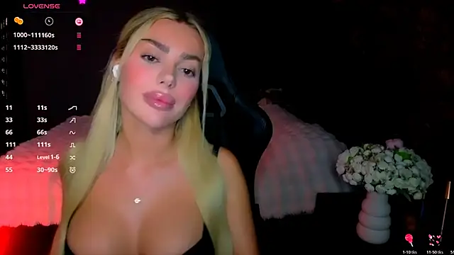 Ayla__Demir webcam