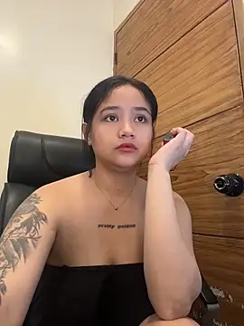 parker_pixie webcam