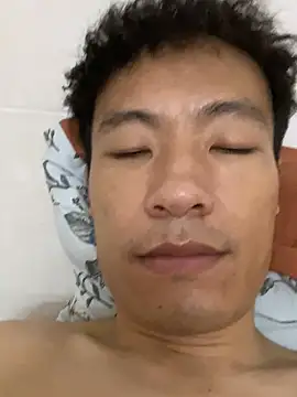 Mr_iphone11 webcam
