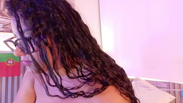 liz_monserrat_1 webcam