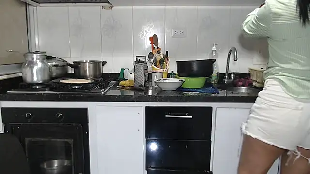 kateleyagrey webcam