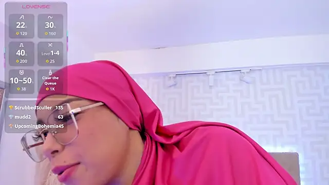 naishaa_ (F young) - ⭐Sucking off the star striker🍆