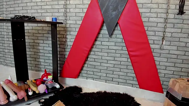 hillary_bigbutt webcam