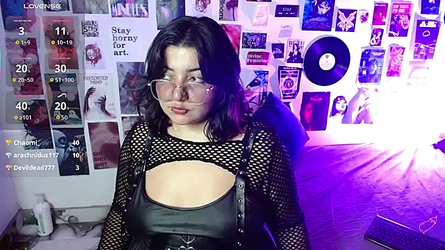 Watch Roxy_f_w live on EroticFlix - High definition streams