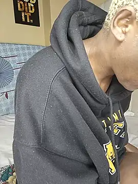SquirtQueen16 webcam