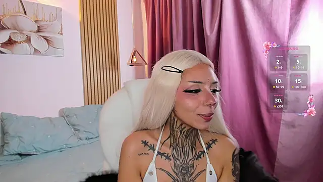KoraRousee webcam
